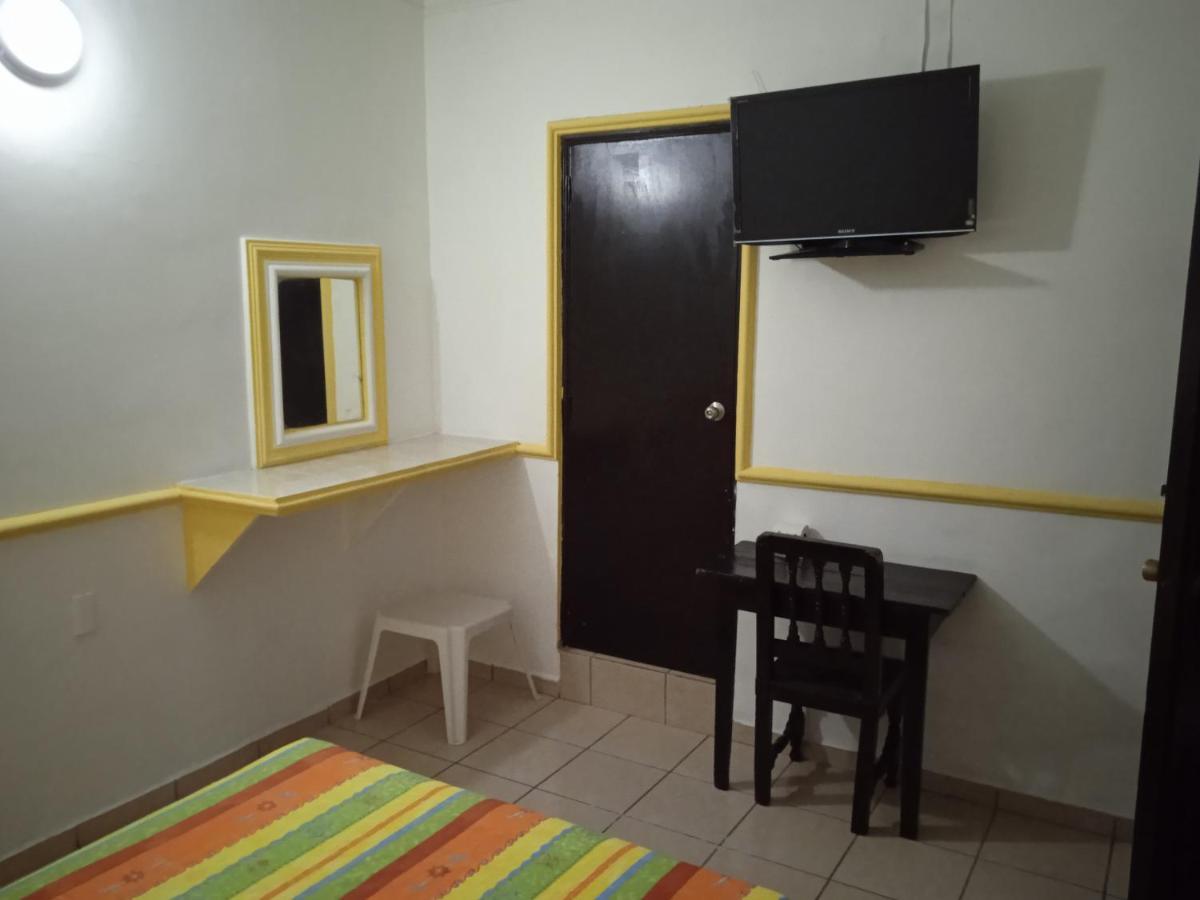 Hotel Kiko Mazatlán Exteriör bild